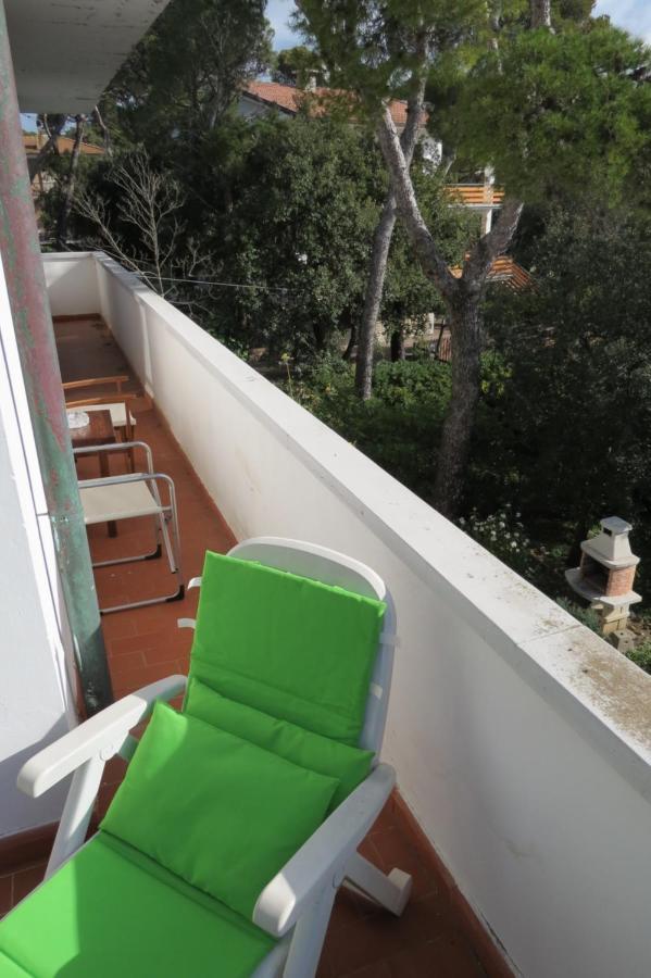 Bellavista Beachfront Apartments Quercianella Eksteriør bilde